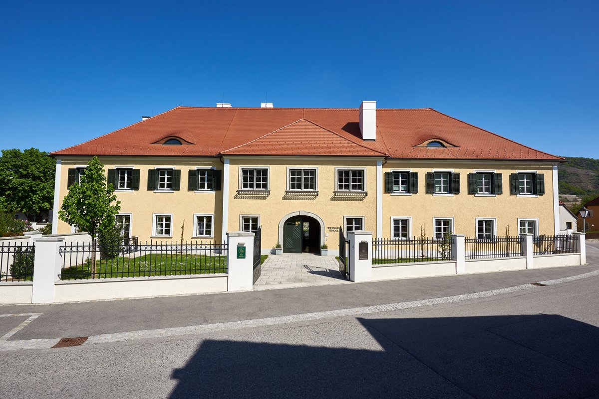 das Gebäude vom Weingut Knoll in der Wachau